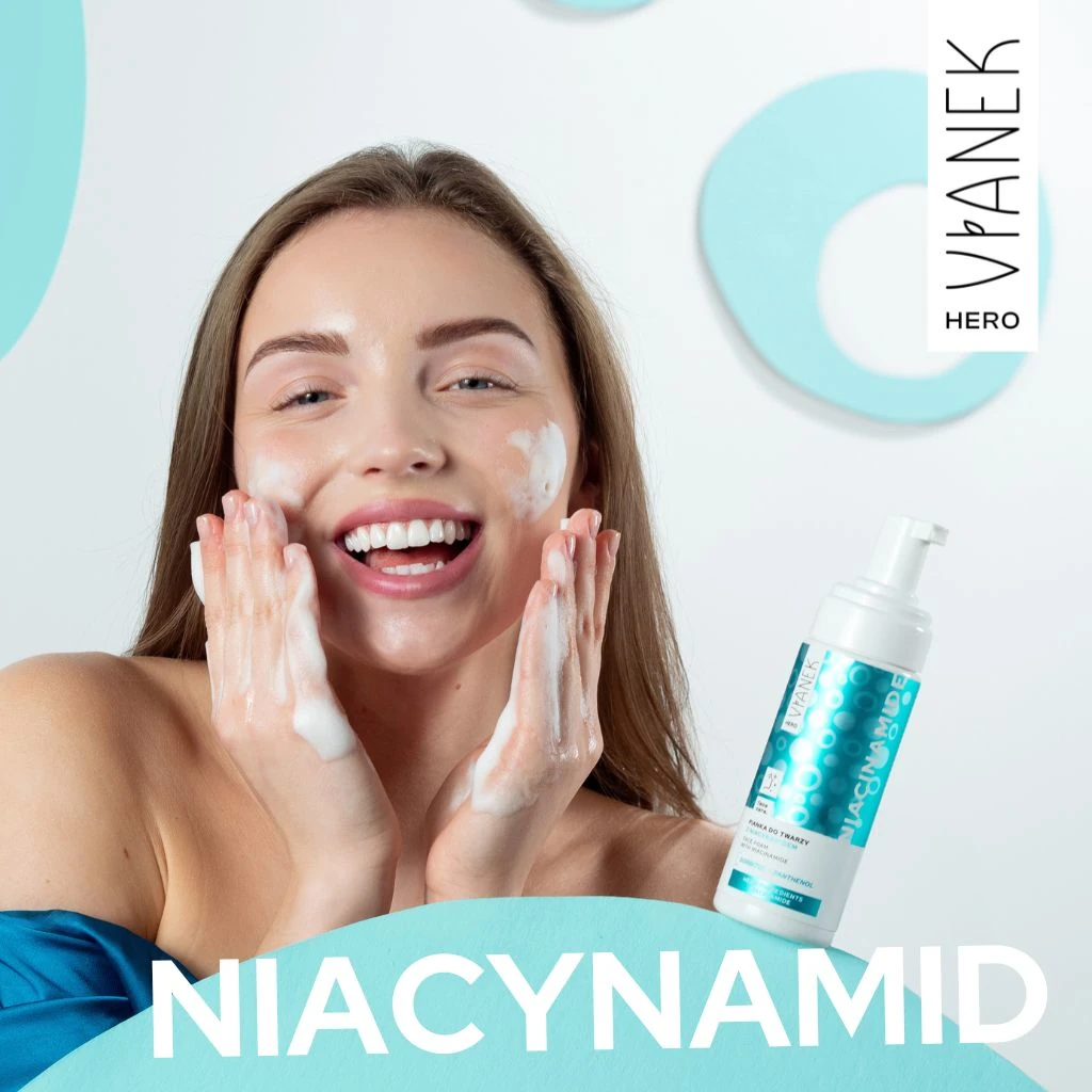 Vianek Hero Schiuma Detergente Viso alla Niacinamide