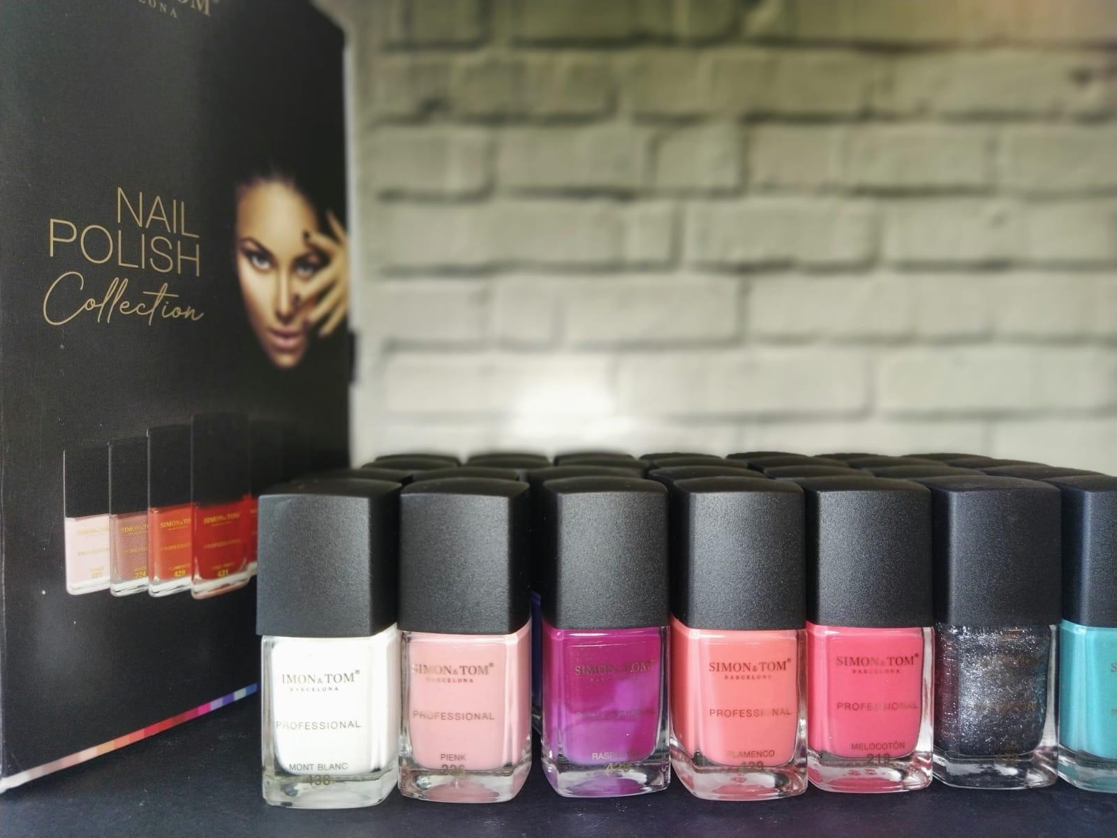 Simon & Tom Set 28 Smalti Unghie 12 ml colori assortiti