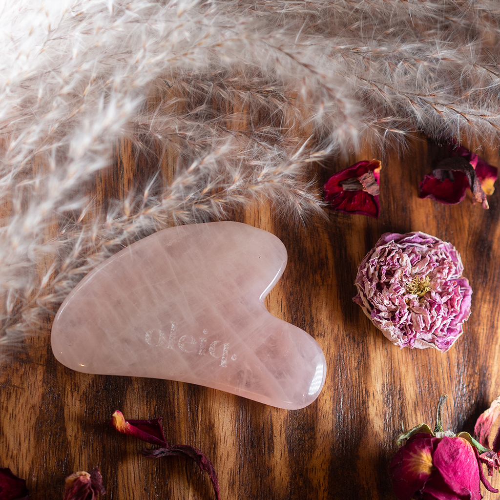 Oleiq Gua Sha Quarzo Rosa Massaggiatore Viso