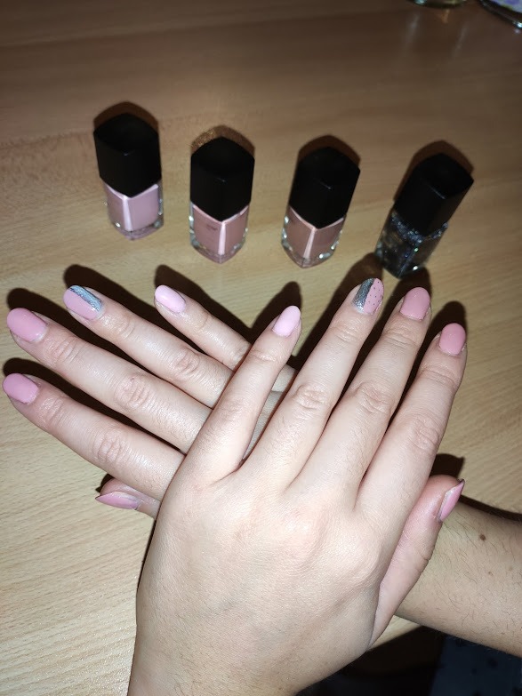 Simon & Tom Set 28 Smalti Unghie 12 ml colori assortiti