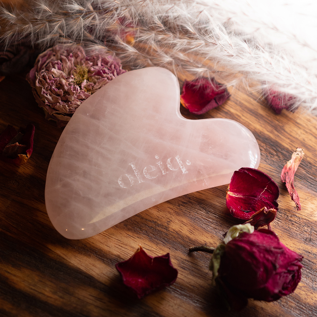 Oleiq Gua Sha Quarzo Rosa Massaggiatore Viso
