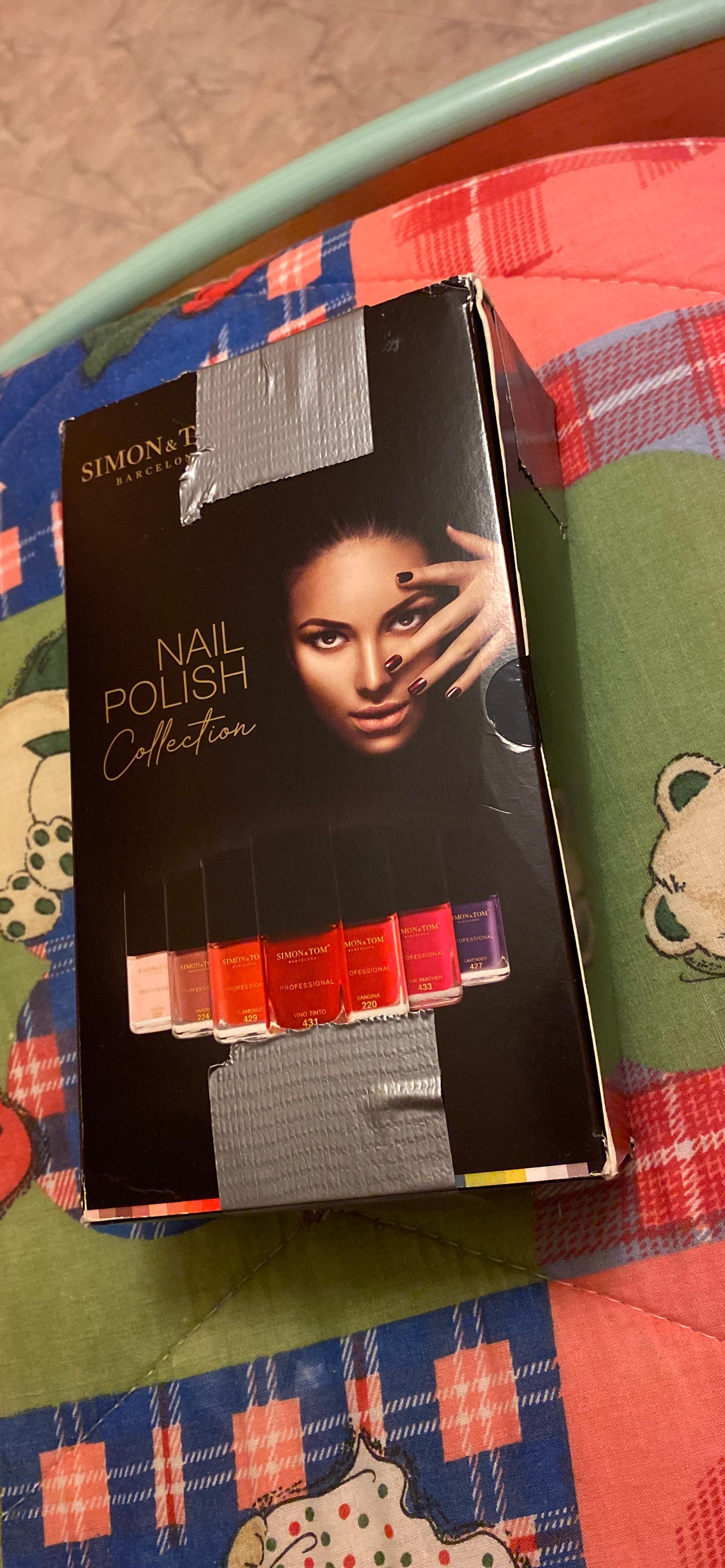 Simon & Tom Set 28 Smalti Unghie 12 ml colori assortiti