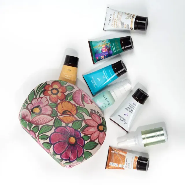 Sylveco Set Viaggio Mini Cosmetici Viso Corpo Capelli Pochette