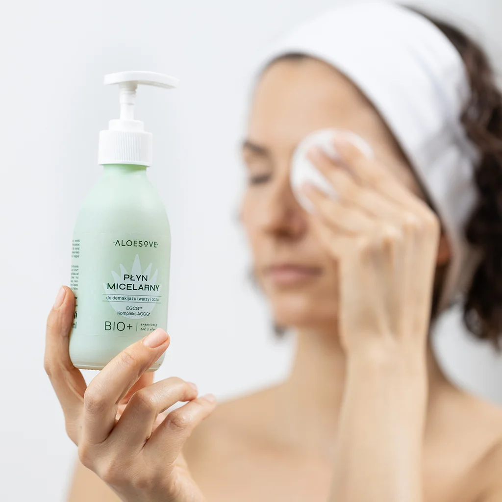 Vianek Aloesove Acqua Micellare Viso e Occhi 190 ml Idratante