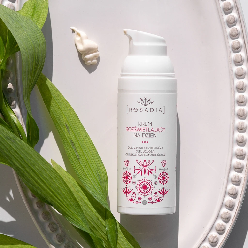 Vianek Rosadia crema viso illuminante giorno 50 ml pelle sensibile