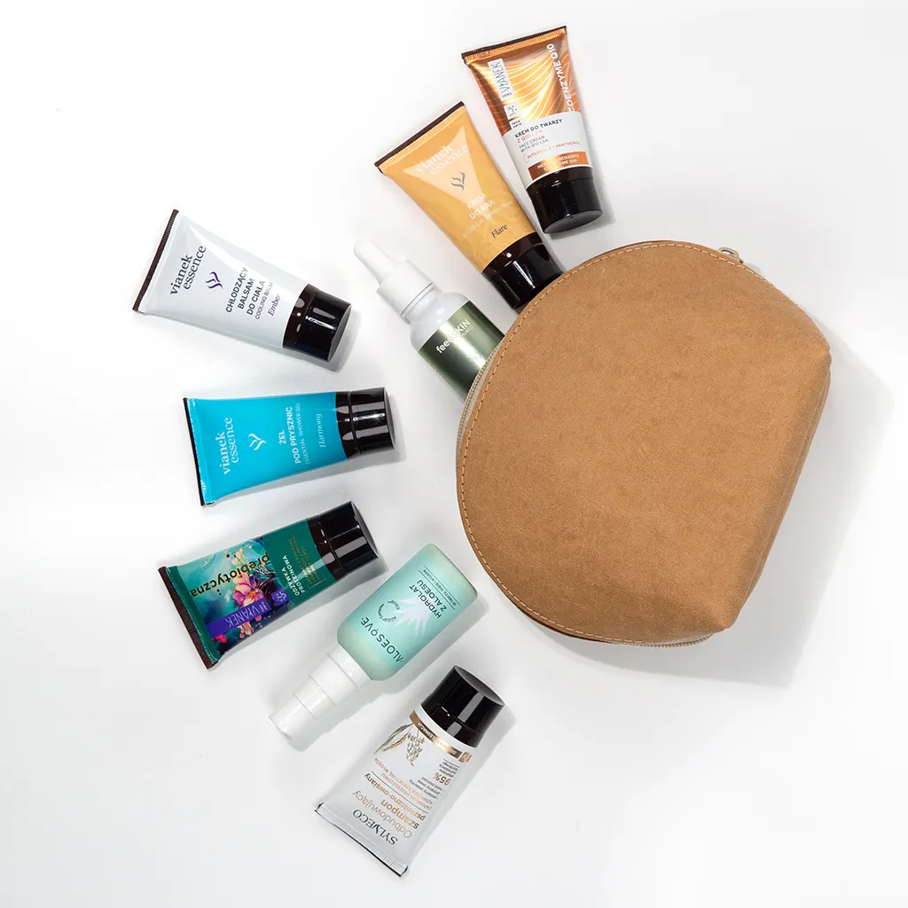 Sylveco Set Viaggio Mini Cosmetici Viso Corpo Capelli Pochette